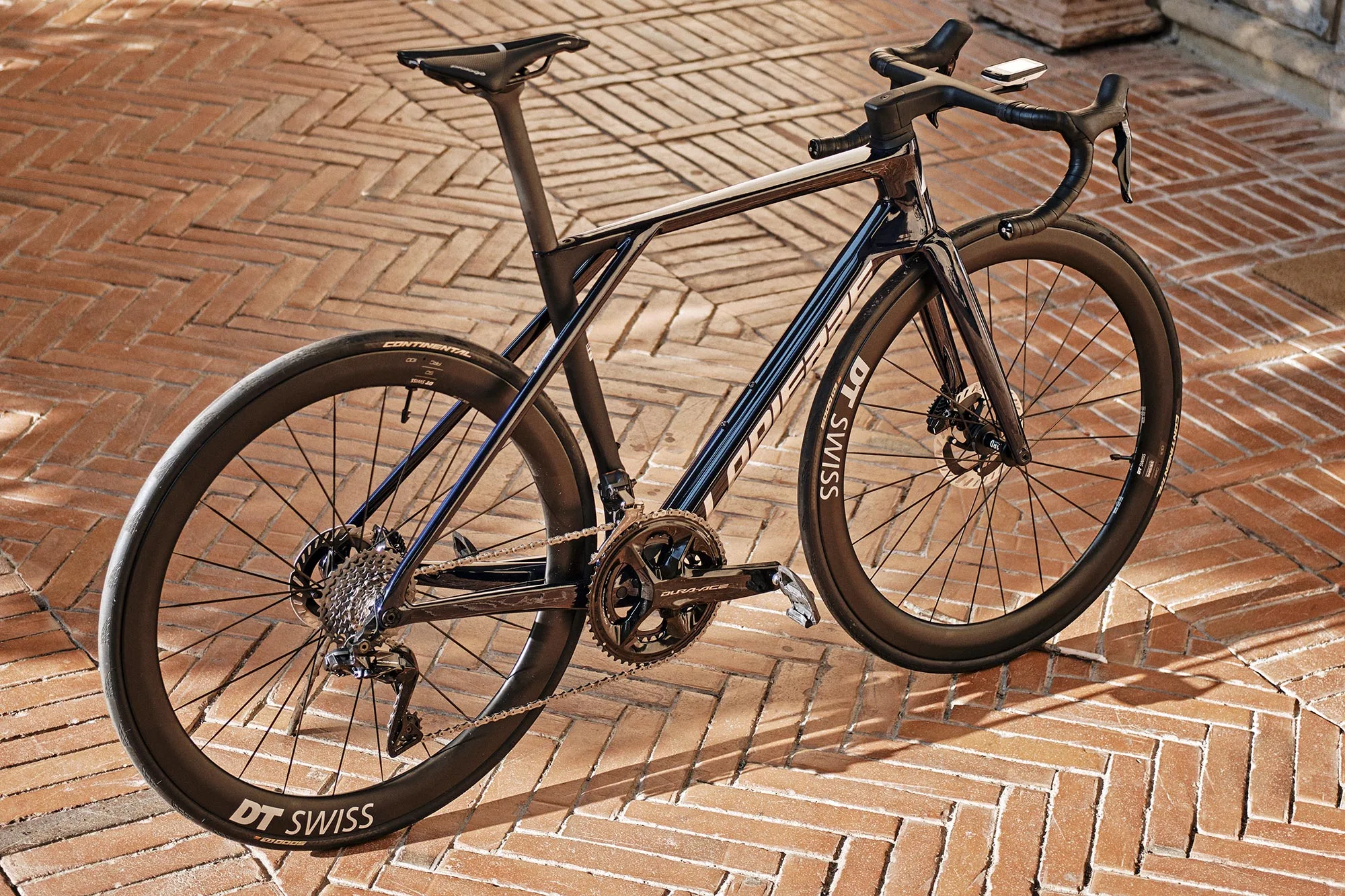 Lapierre Xelius DRS lightweight carbon aero road bike