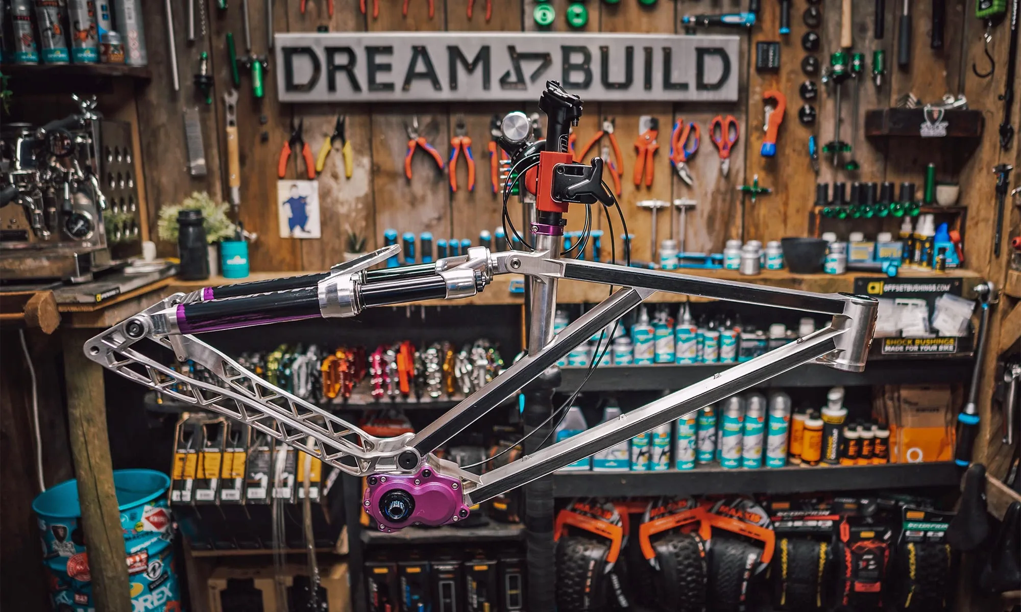 Manitou FS II Future MTB concept project bike prototype built by Gamux, for Gee Milner's Dream Build