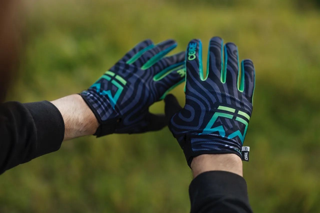 Royal Racing LE Core Gloves green
